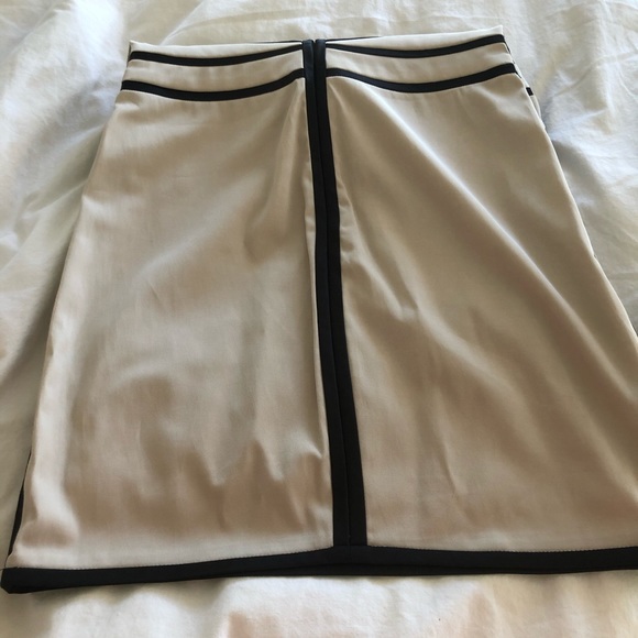 Vintage BCBC Generation Bodycon Nude and Black Dress - Picture 5 of 6